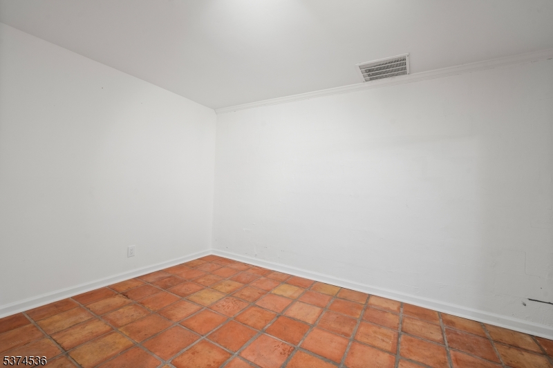 201 Dryden Road Bernardsville, NJ 07924 - Photo 32 of 48 a view of empty room