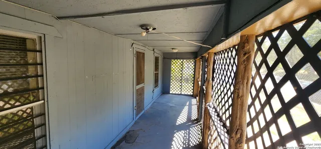 $124,900 | 112 Morey Street, Gonzales, TX 78629