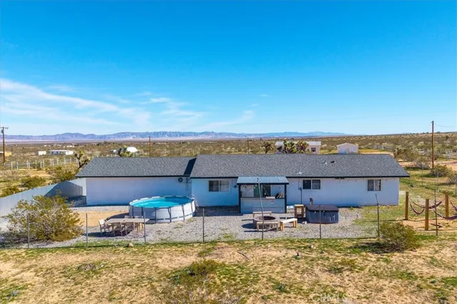 $389,900 | 670 Ducor Avenue, Landers, CA 92285