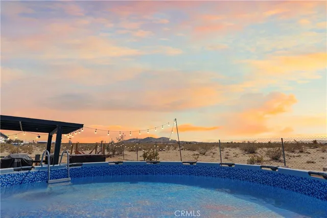 $389,900 | 670 Ducor Avenue, Landers, CA 92285