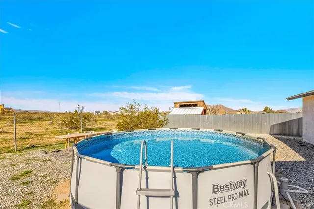 $389,900 | 670 Ducor Avenue, Landers, CA 92285