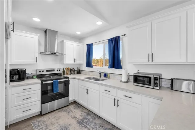 $389,900 | 670 Ducor Avenue, Landers, CA 92285