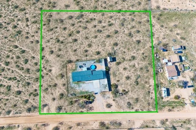 $389,900 | 670 Ducor Avenue, Landers, CA 92285