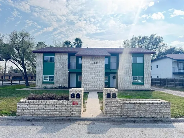 $363,000 | 1620 West Samano Street, Edinburg, TX 78539