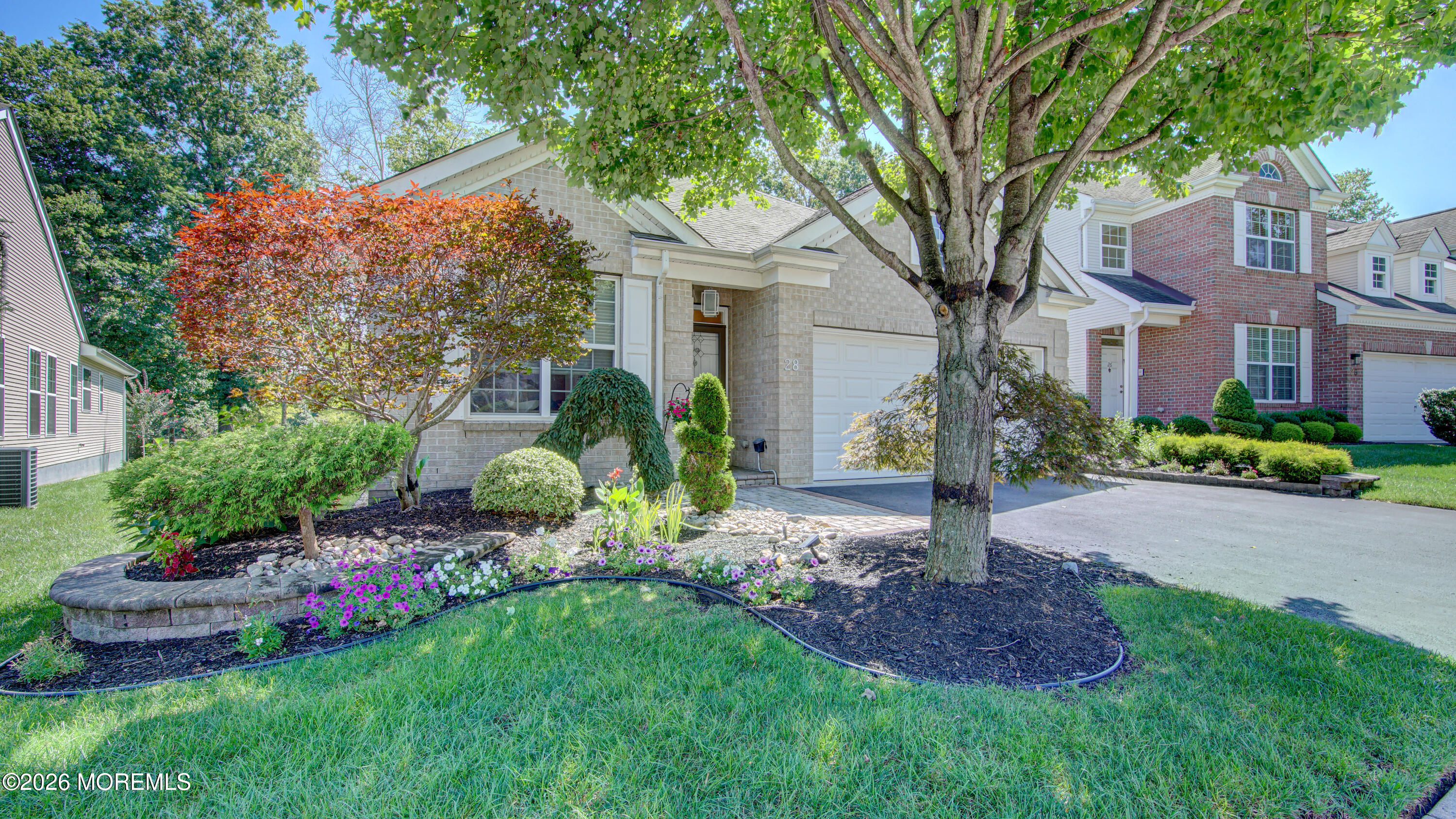 28 Silver Charm Road Manalapan, NJ 07726 - Photo 2 of 40 DSC07291And8more