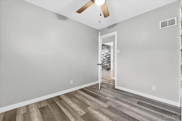 $239,900 | 3748 Comstock Drive, St. Louis, MO 63125