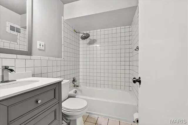 $239,900 | 3748 Comstock Drive, St. Louis, MO 63125