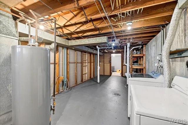 $239,900 | 3748 Comstock Drive, St. Louis, MO 63125