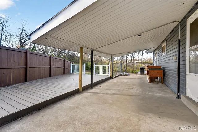 $239,900 | 3748 Comstock Drive, St. Louis, MO 63125