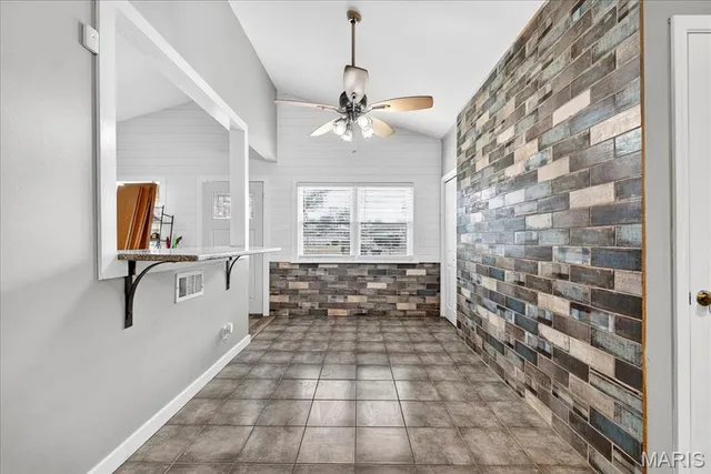 $239,900 | 3748 Comstock Drive, St. Louis, MO 63125