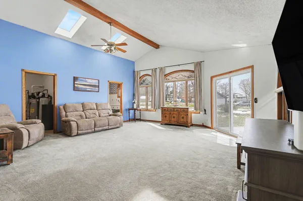 $285,000 | 21093 North Avenue, Battle Creek, MI 49017