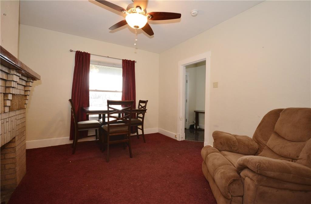 3441 Middletown Road Pittsburgh, PA 15204 - Photo 5 of 16 Living/dining room