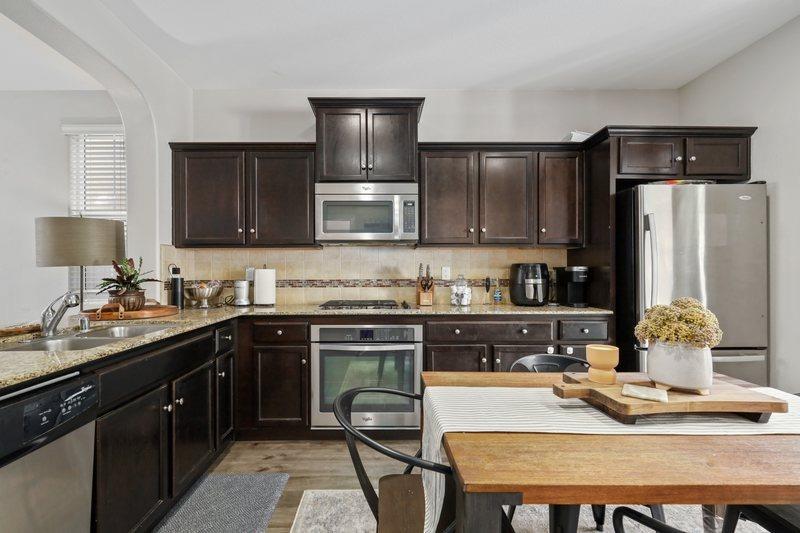 3655 Richmond Avenue Clovis, CA 93619 - Photo 7 of 28