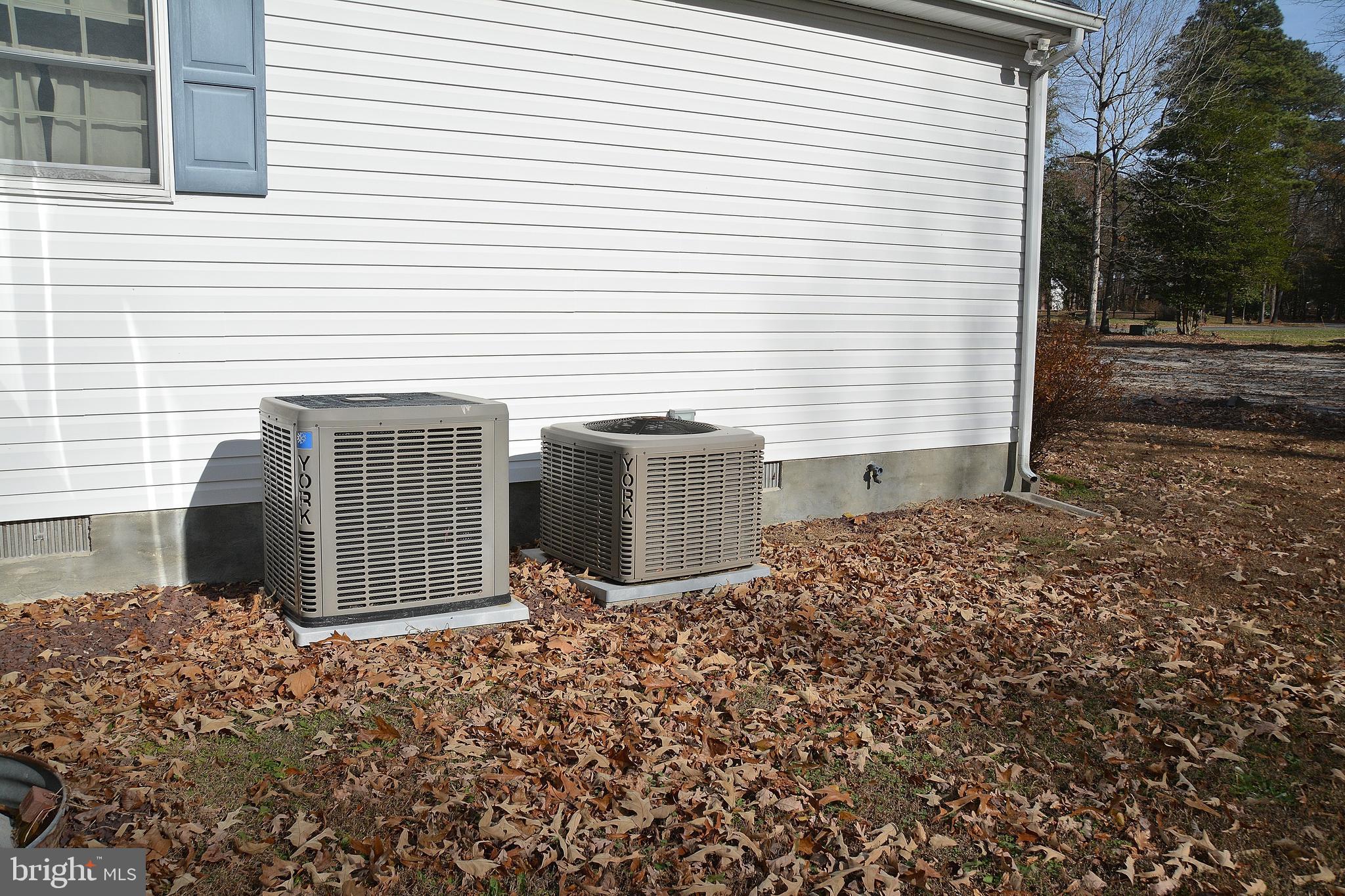 32612 Pine Grove Road Laurel, DE 19956 - Photo 12 of 45 dual heat pump , one for each floor