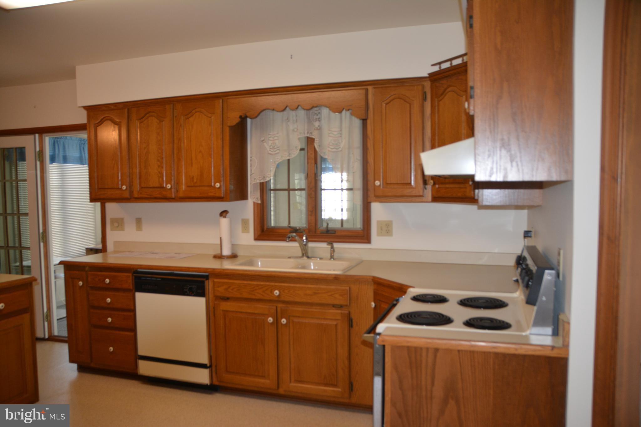 32612 Pine Grove Road Laurel, DE 19956 - Photo 26 of 45 Kitchen