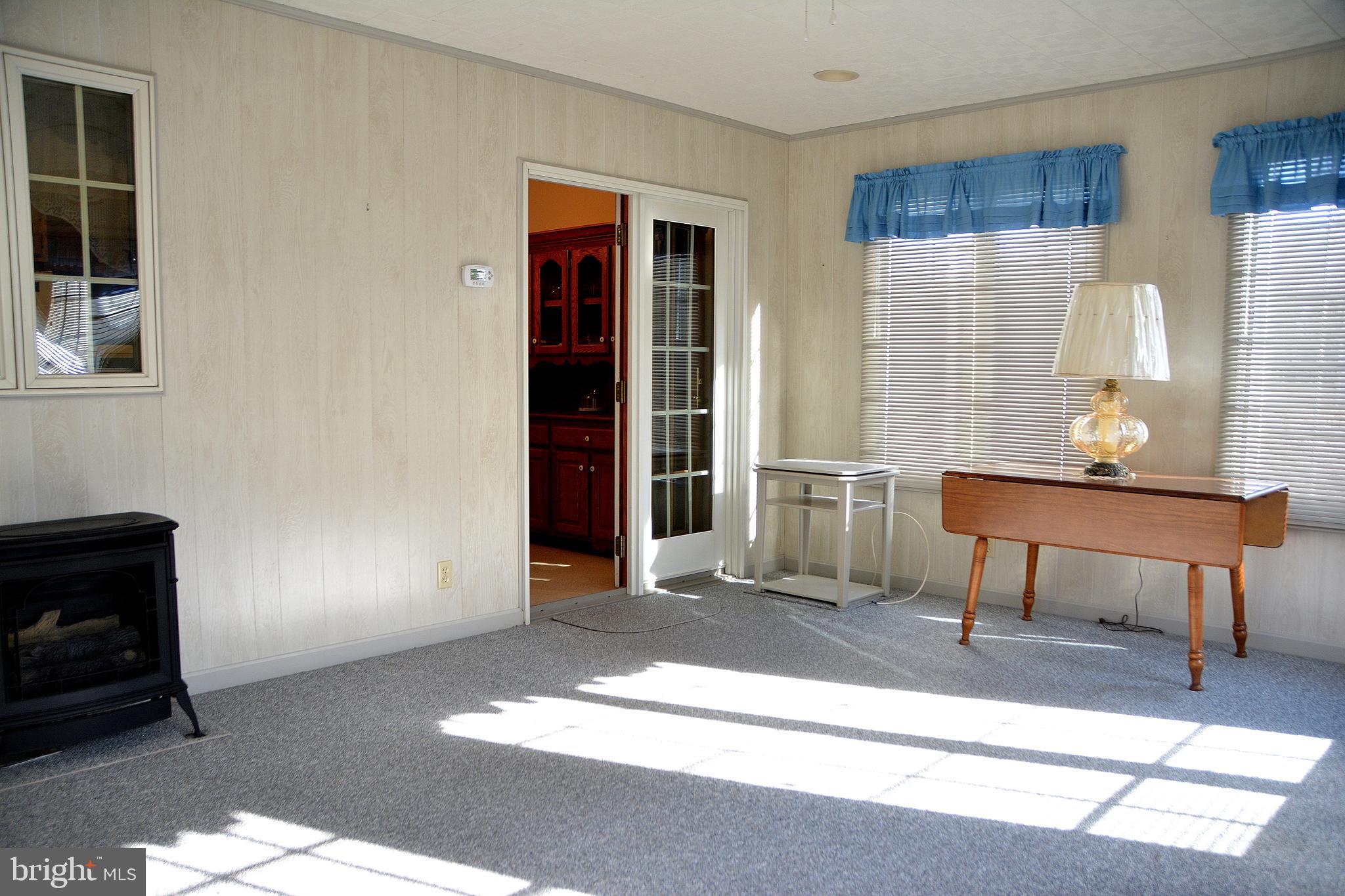 32612 Pine Grove Road Laurel, DE 19956 - Photo 32 of 45 Four season room to Kitchen