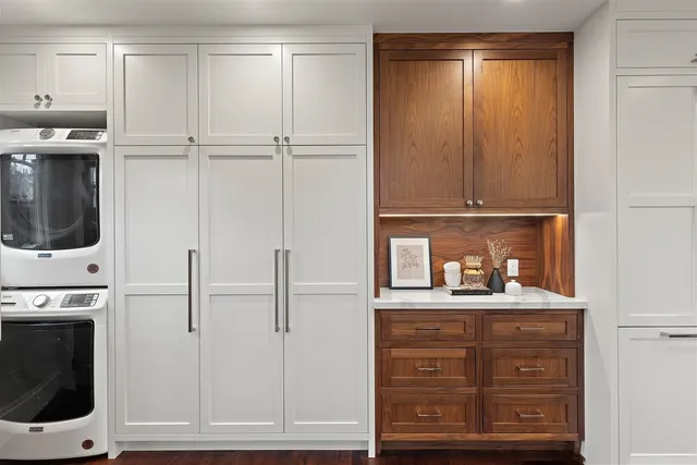 $948,000 | 1450 East 38th Street, Oakland, CA 94602