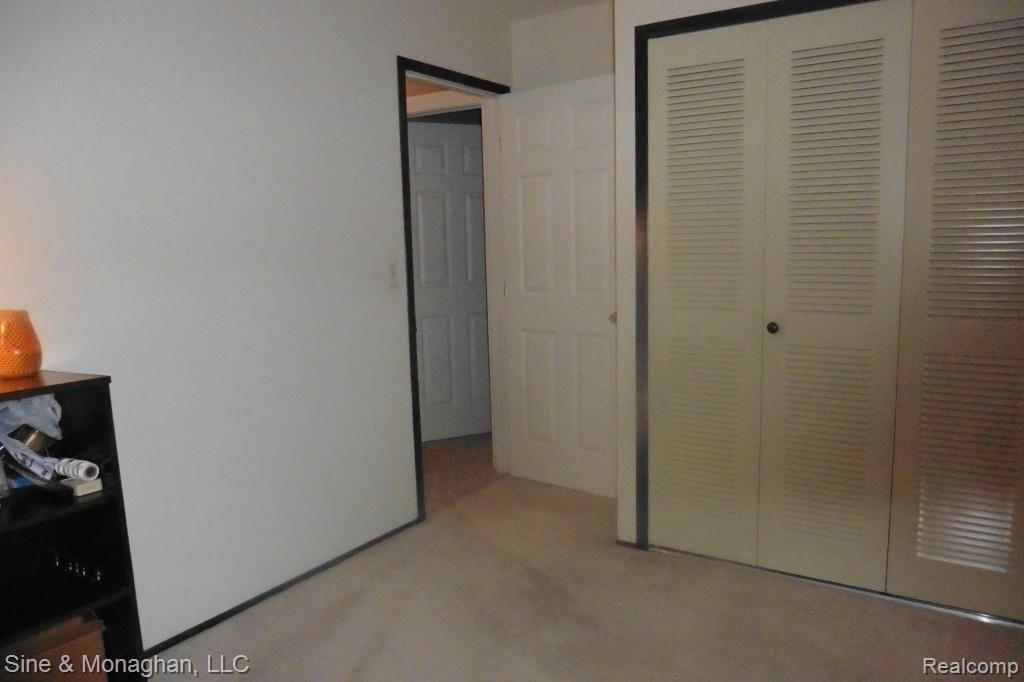 24897 Greenhill Road Warren, MI 48091 - Photo 11 of 19 Second Bedroom.jpg