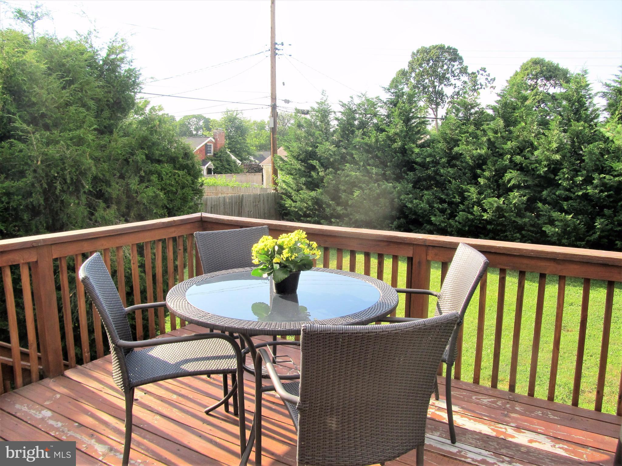 558 Fairmount Road Linthicum Heights, MD 21090 - Photo 24 of 30 a view of balcony and patio