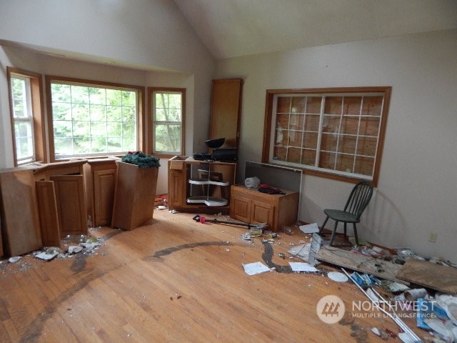 19312 Skinner Road Granite Falls, WA 98252 - Photo 13 of 23 a workspace with furniture and a window