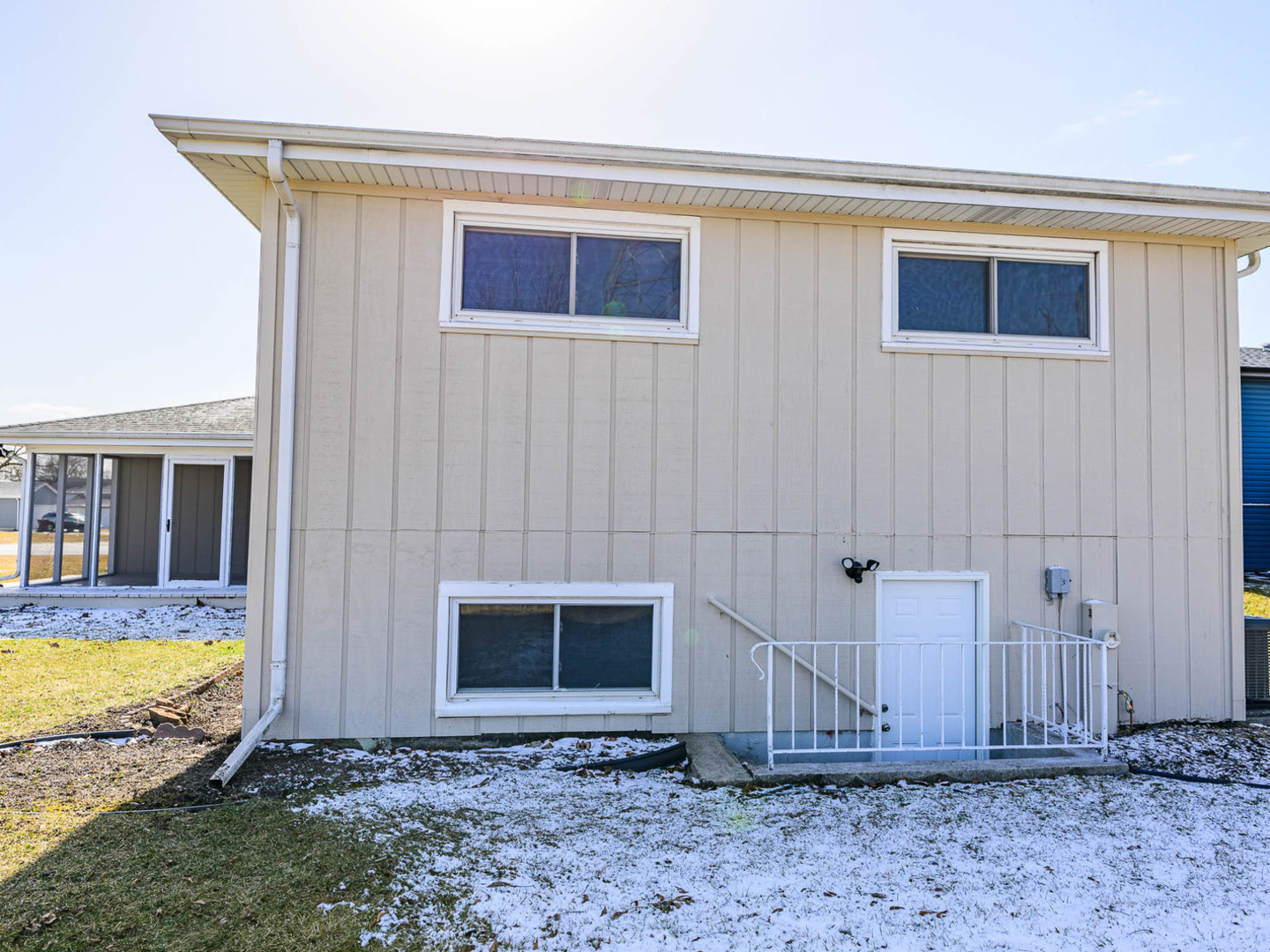 624 Farmview Road University Park, IL 60484 - Photo 16 of 16 a view of front door of house