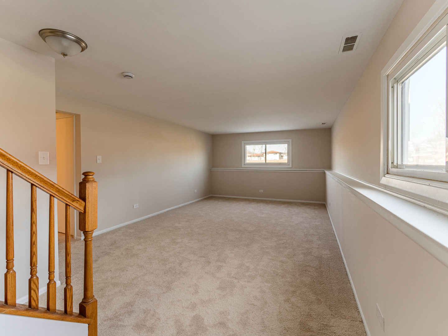 624 Farmview Road University Park, IL 60484 - Photo 7 of 16 a view of an empty room and window