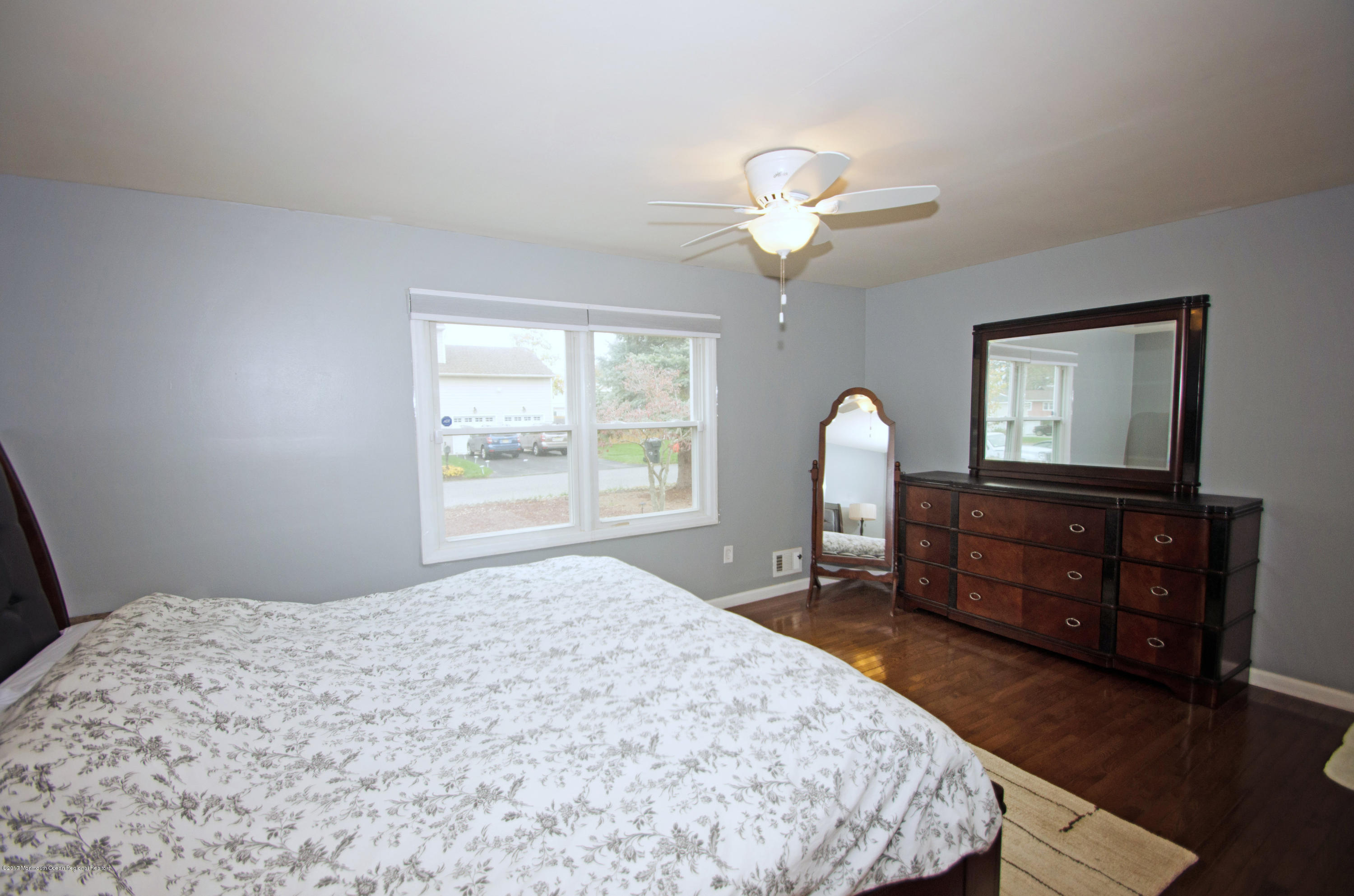 41 Bark Road Brick, NJ 08723 - Photo 7 of 33 new fan and custom mirrors in masterbed