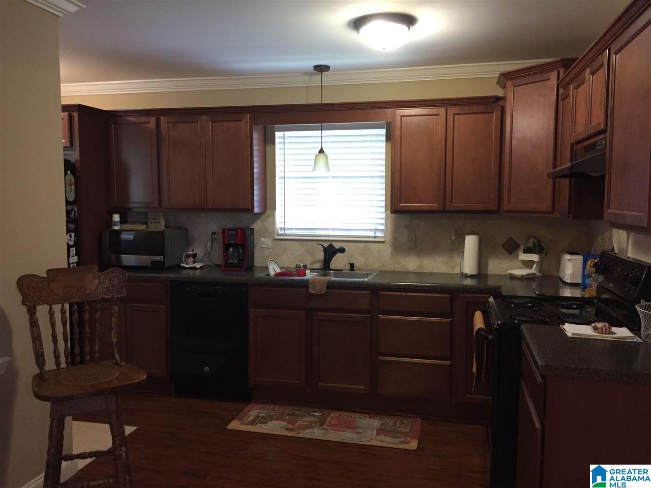 165 Portercrest Road Graysville, AL 35073 - Photo 2 of 8