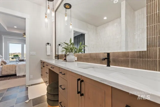 $1,998,000 | 3575 North Harvest Moon Way, Eagle, ID 83616