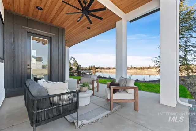 $1,998,000 | 3575 North Harvest Moon Way, Eagle, ID 83616