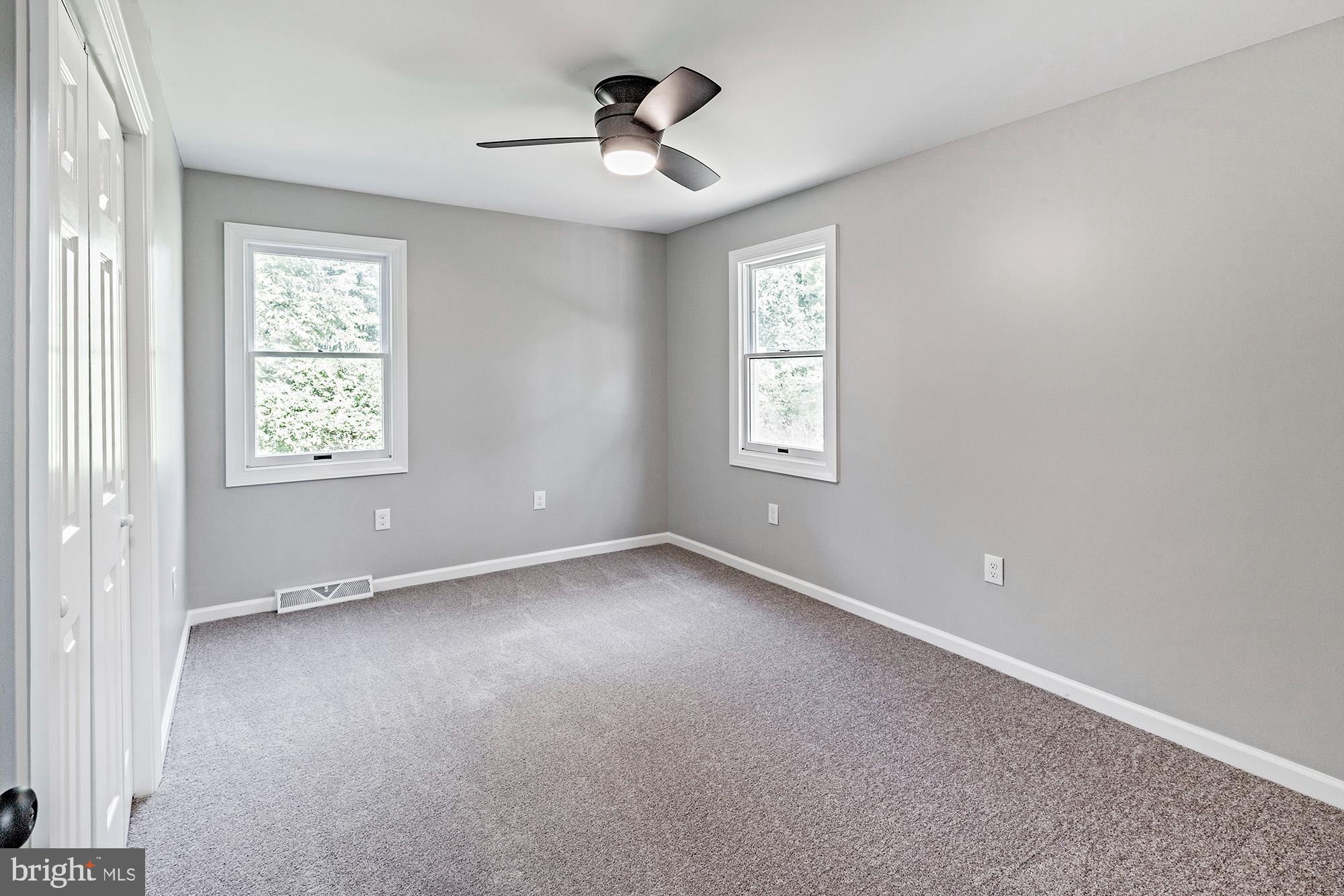 78 North Hook Road Pennsville, NJ 08070 - Photo 14 of 26 a view of an empty room with a window
