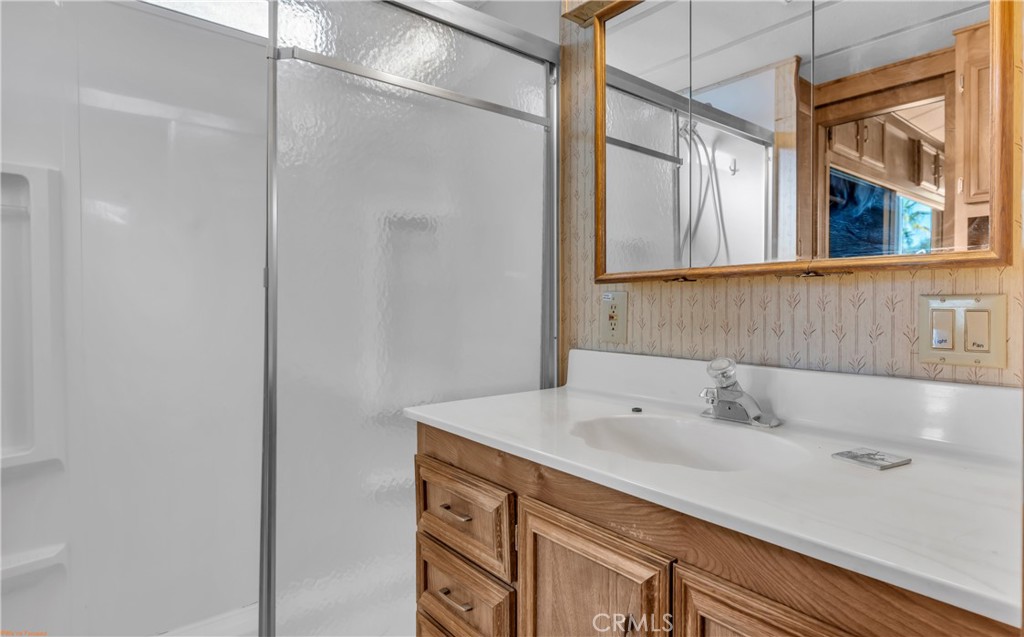 69801 Ramon Road, Unit 185 Cathedral City, CA 92234 - Photo 17 of 34 Bathroom