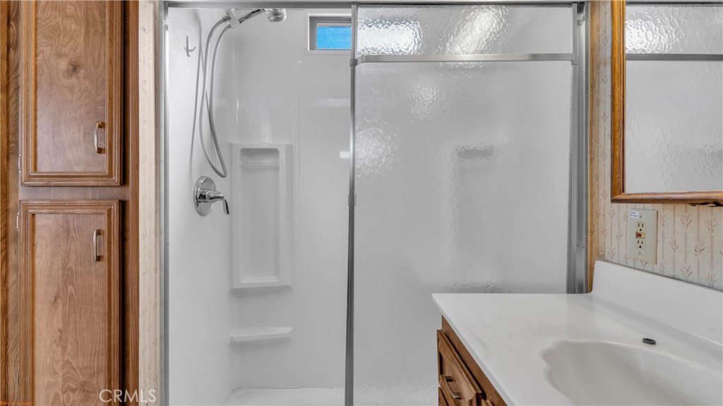 69801 Ramon Road, Unit 185 Cathedral City, CA 92234 - Photo 18 of 34 Bathroom