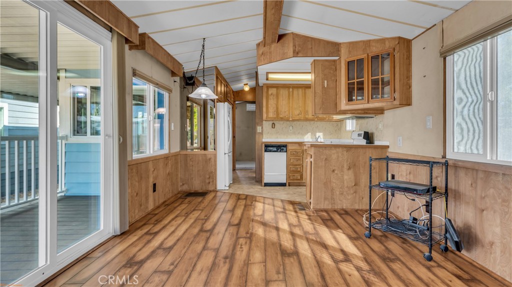 69801 Ramon Road, Unit 185 Cathedral City, CA 92234 - Photo 4 of 34 Living Room