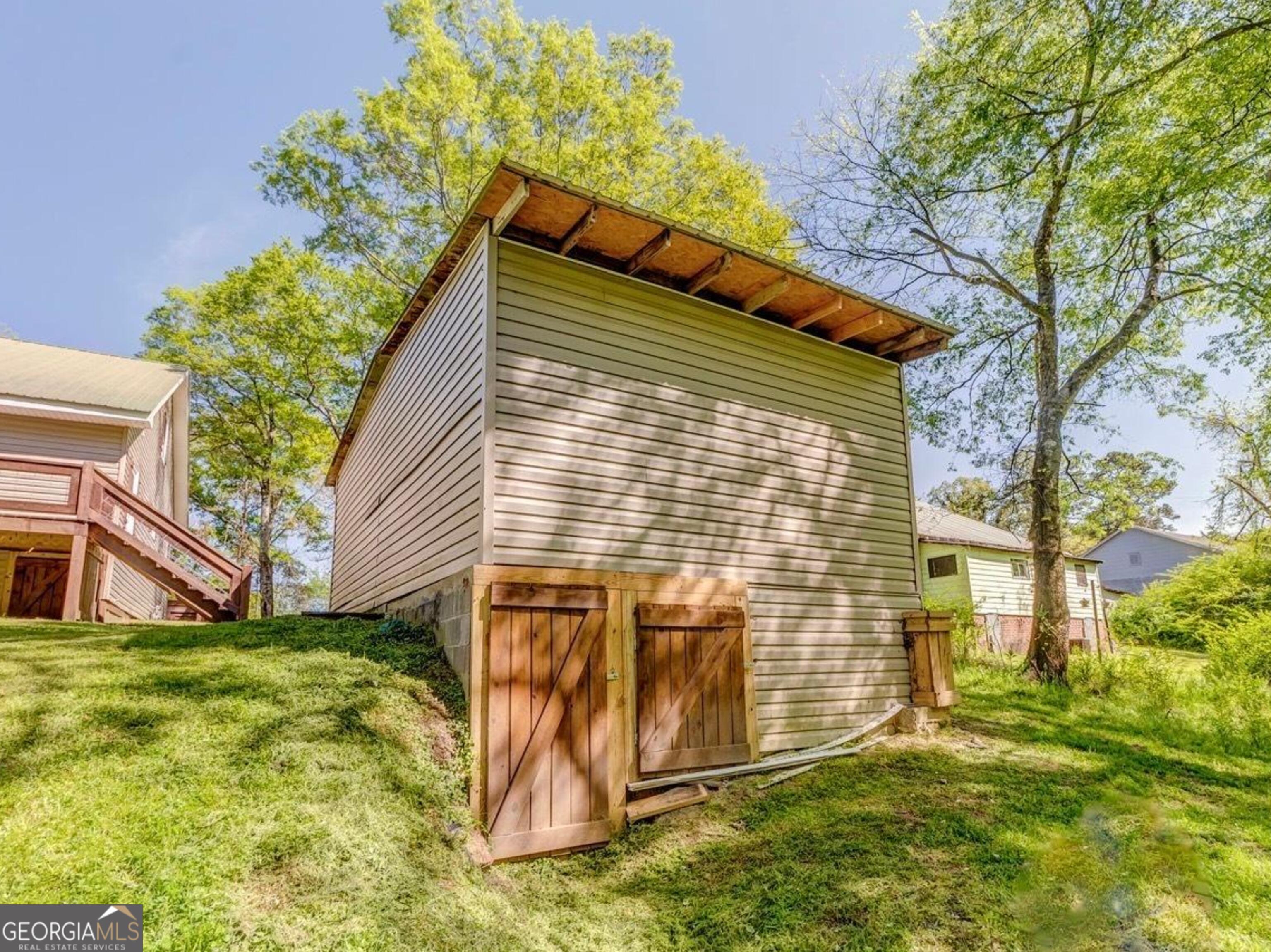 360 Ridge Street Trion, GA 30753 - Photo 13 of 17