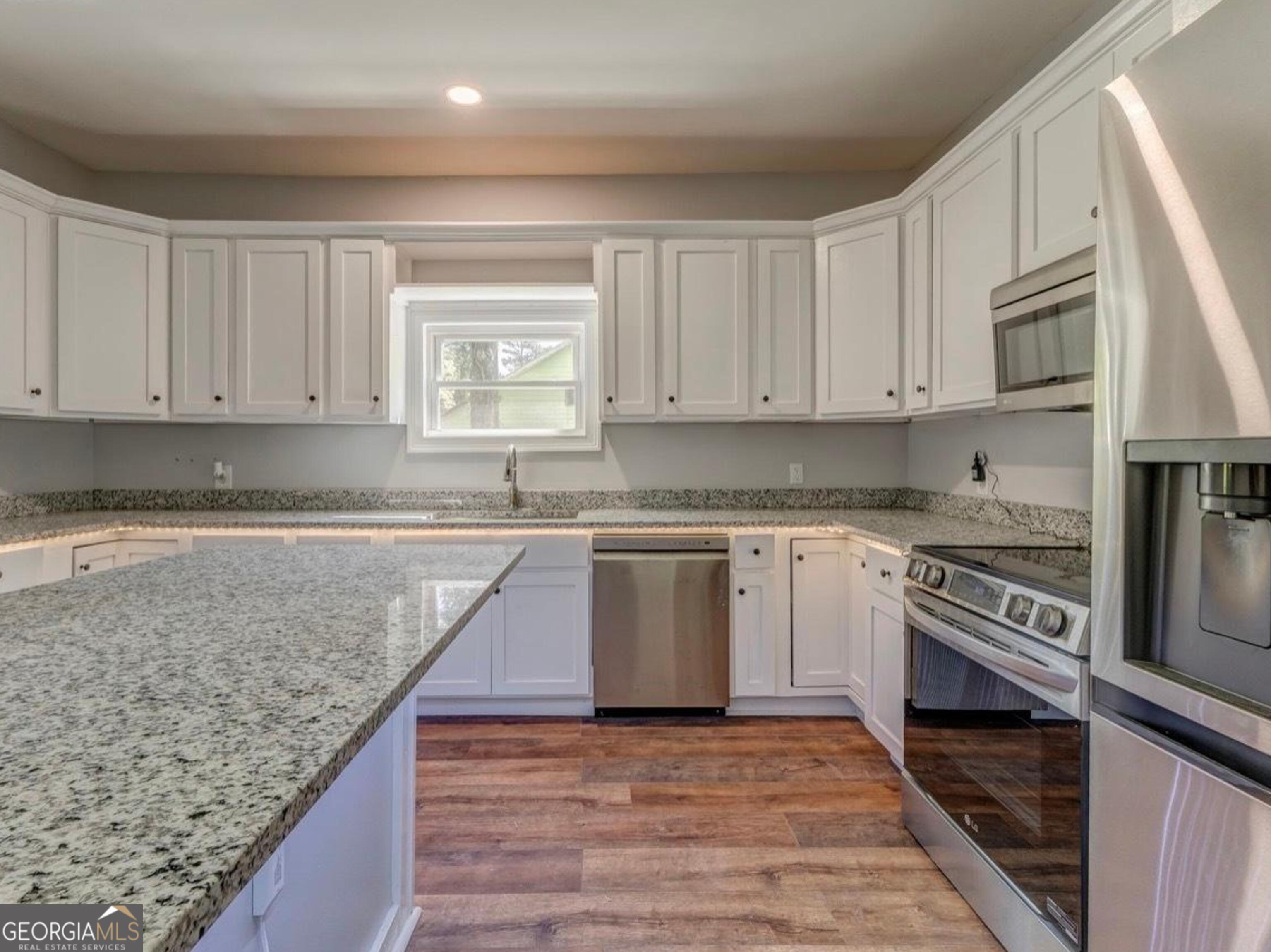 360 Ridge Street Trion, GA 30753 - Photo 4 of 17