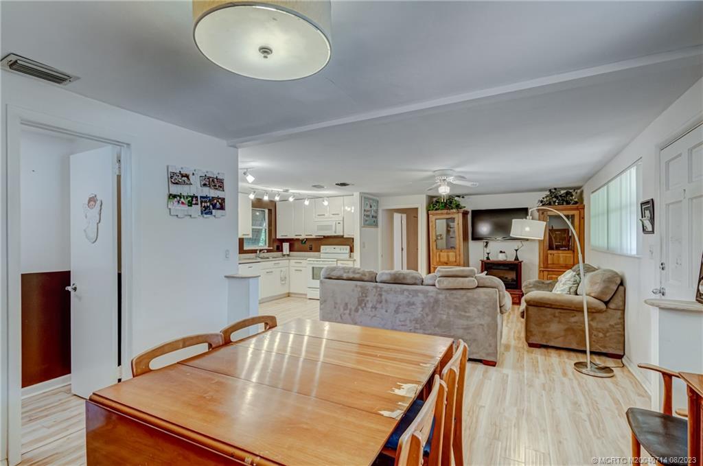 5893 Williamson Road Jupiter, FL 33458 - Photo 13 of 50