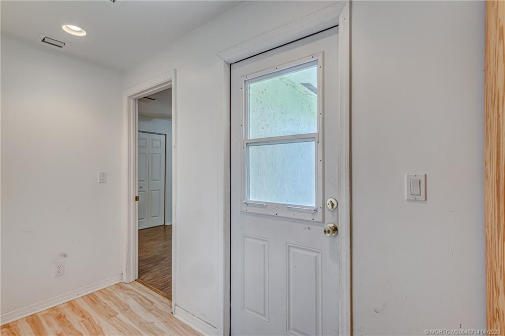 5893 Williamson Road Jupiter, FL 33458 - Photo 31 of 50