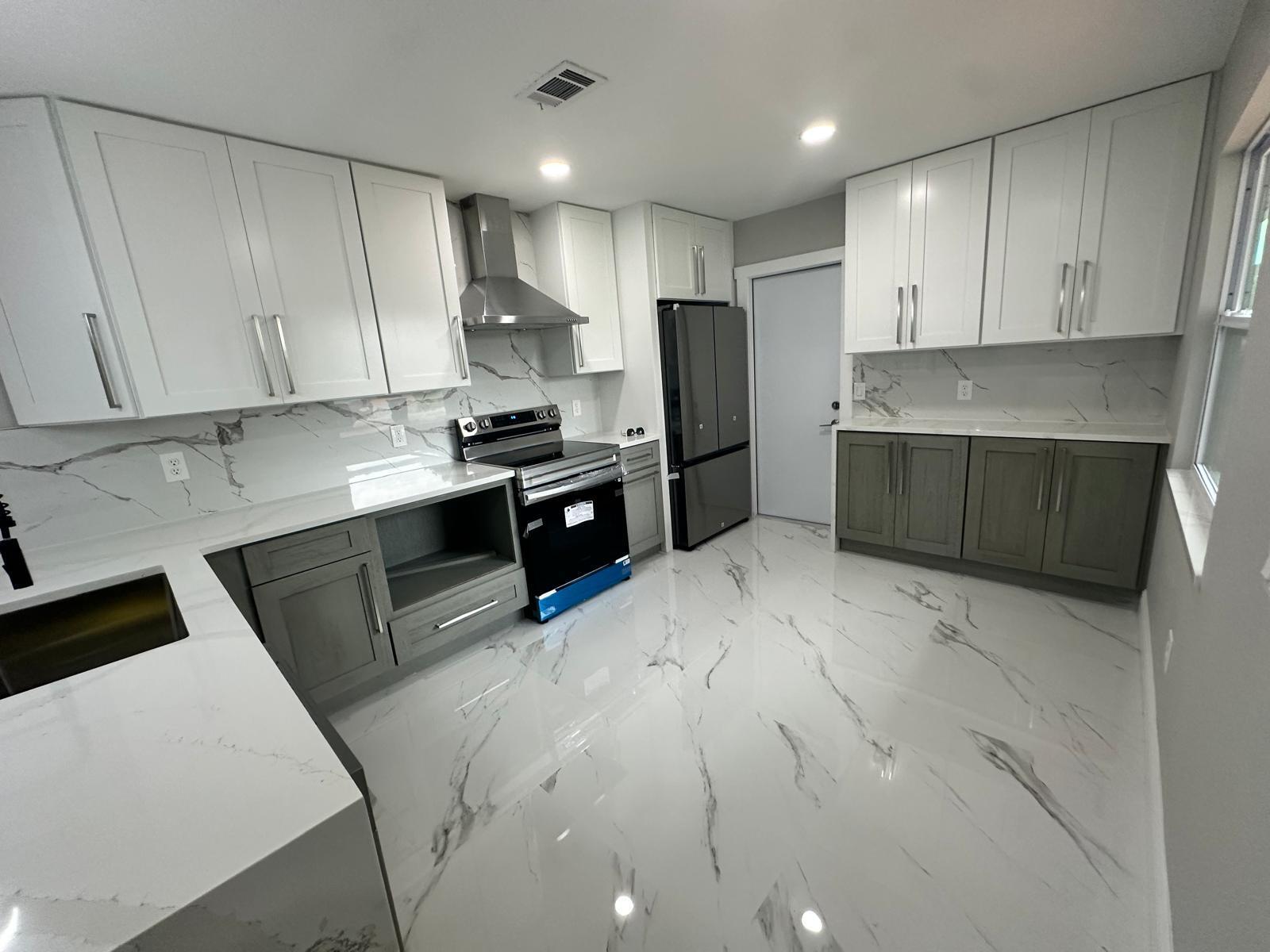 1398 Cromey Road Northeast Palm Bay, FL 32905 - Photo 4 of 36 PHOTO-2024-06-21-13-52-06-2