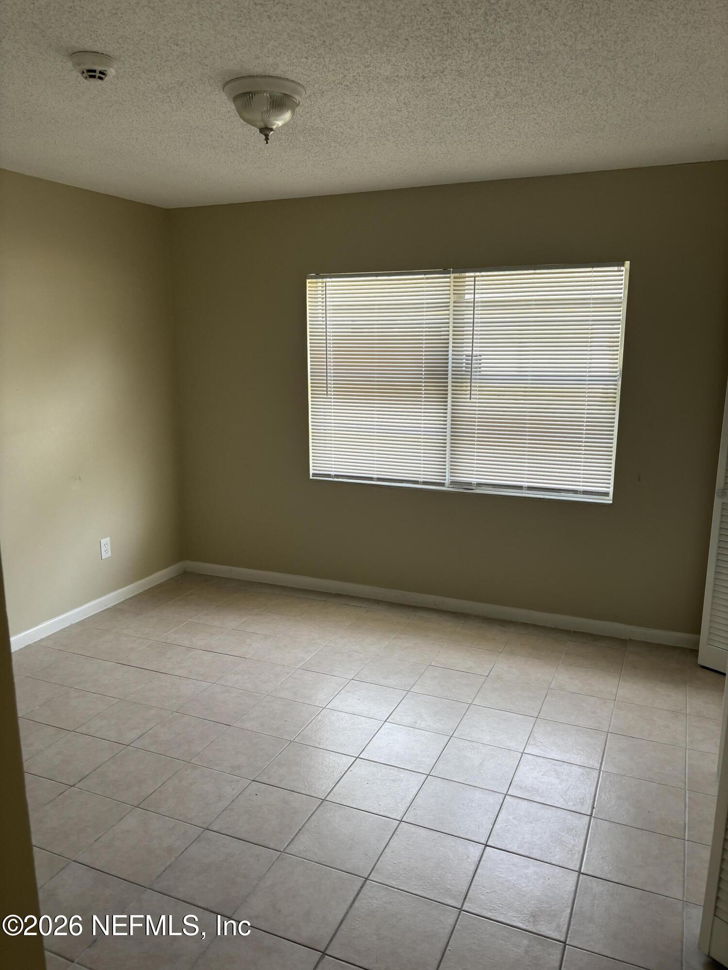 1529 Pullen Road, Unit 3 Jacksonville, FL 32216 - Photo 11 of 14 IMG_4395