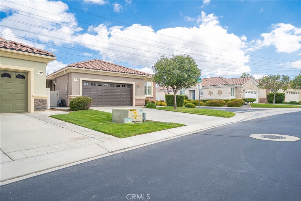 1168 Saguara Road Beaumont, CA 92223 - Photo 6 of 38