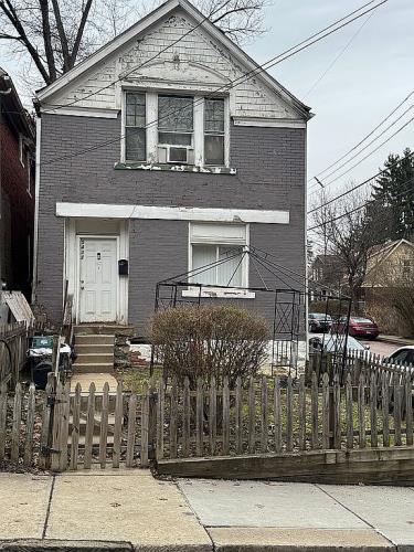 5437 Columbo Street Pittsburgh, PA 15206 - Photo 1 of 15