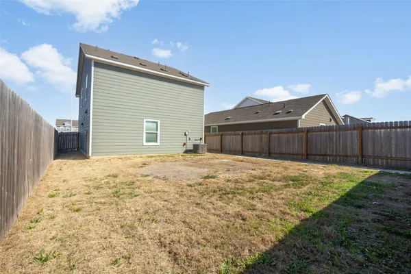 $1,800 | 1125 Largemouth Lane, Bastrop, TX 78602