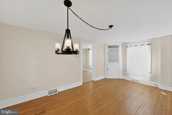 $520,000 | 22 West Broad Street, Malvern, PA 19355