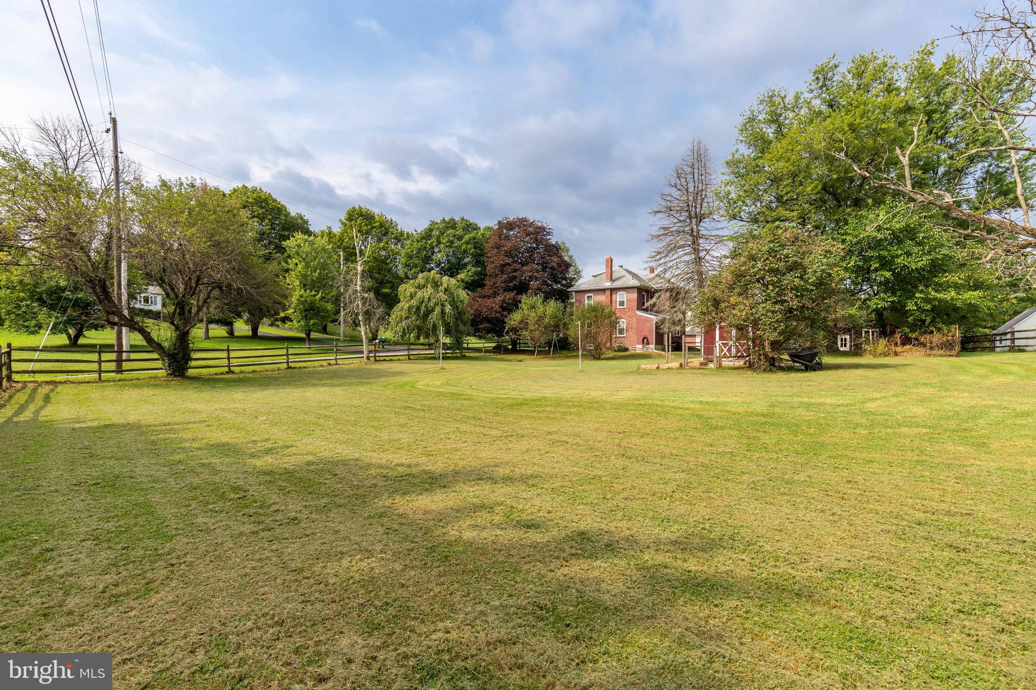 134 Lewis Road Reading, PA 19606 - Photo 35 of 37
