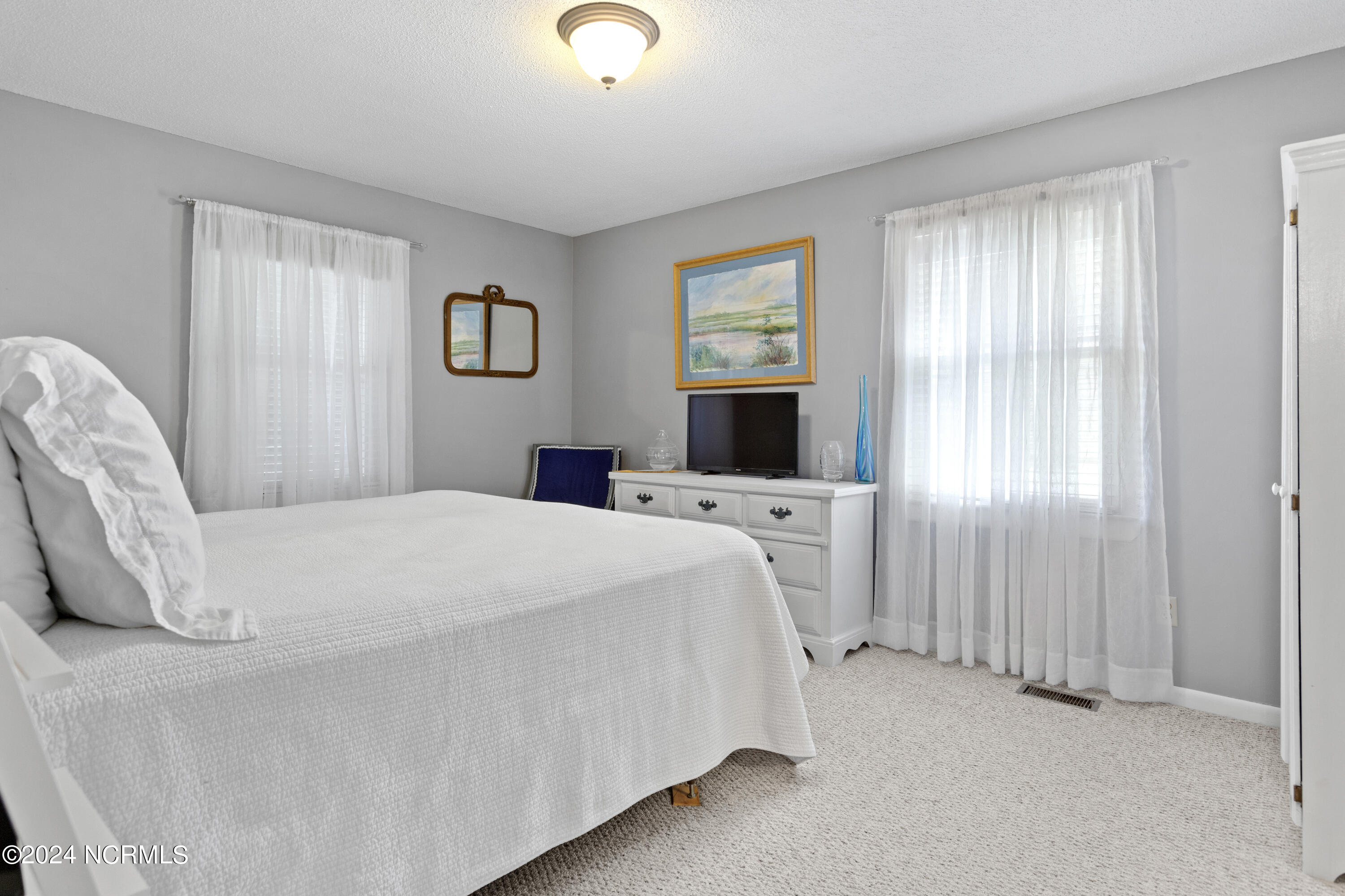 104 Sherrill Loop Road Sneads Ferry, NC 28460 - Photo 15 of 40 Master Bedroom