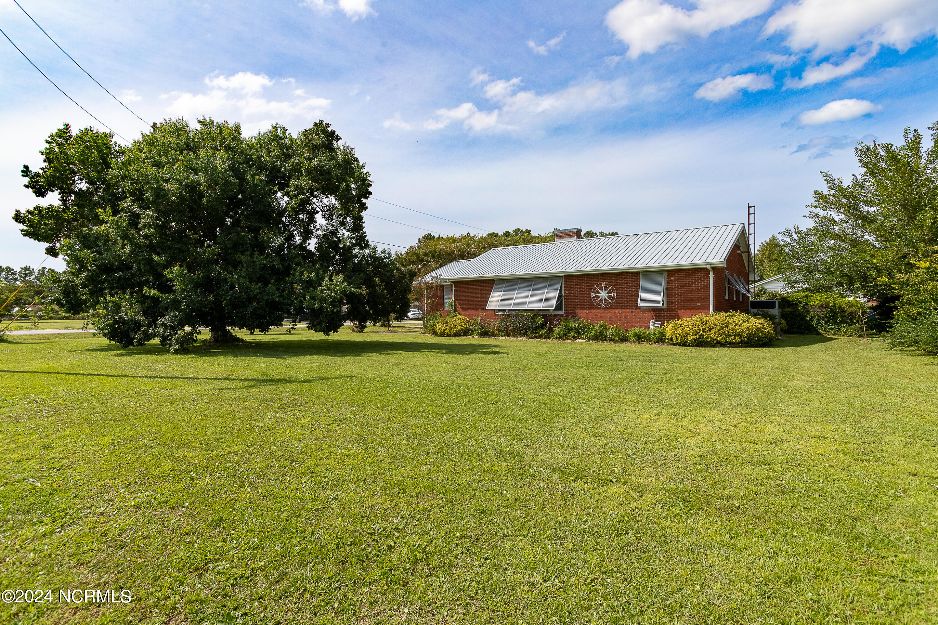 104 Sherrill Loop Road Sneads Ferry, NC 28460 - Photo 2 of 40 Front Yard