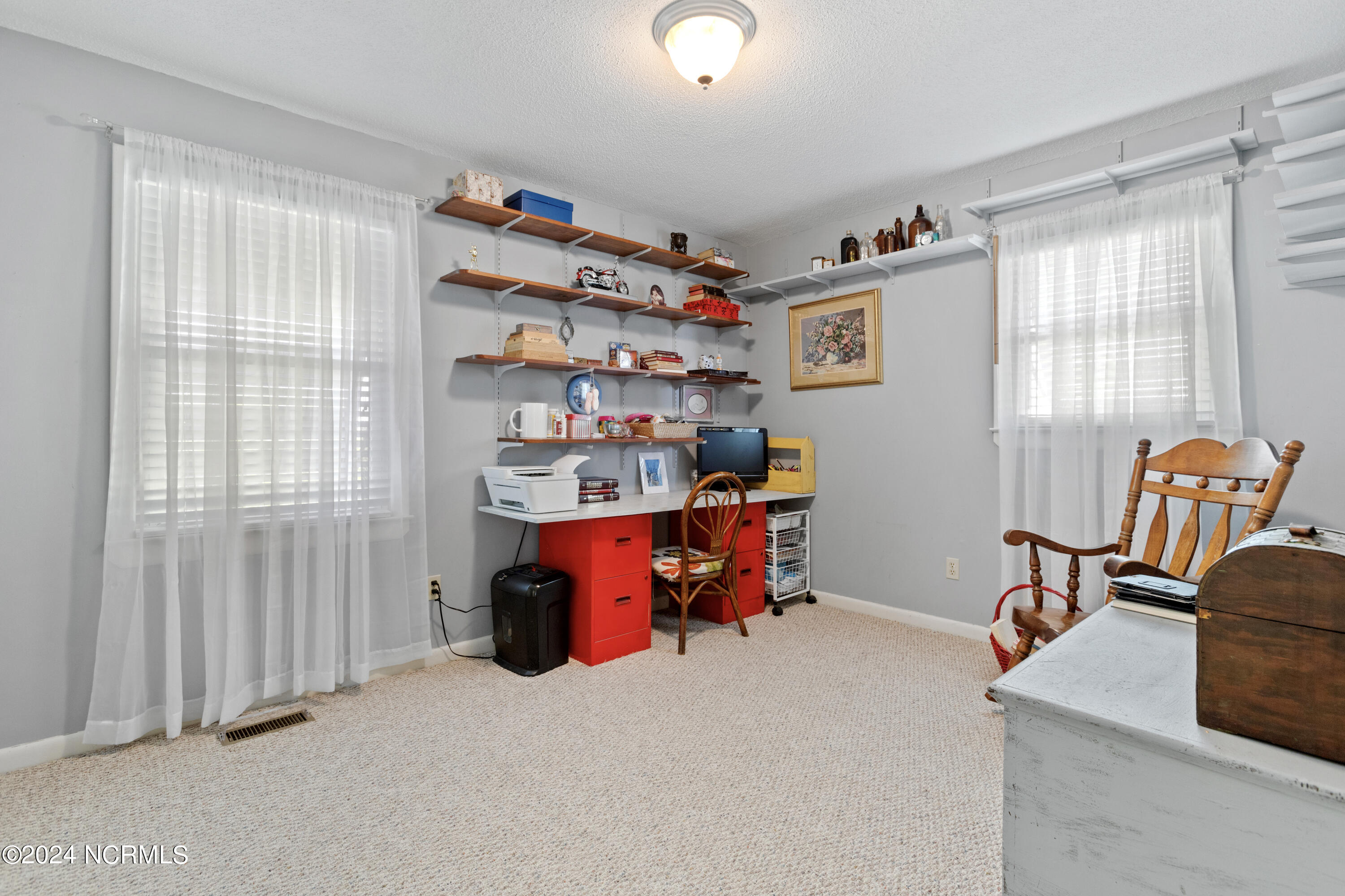 104 Sherrill Loop Road Sneads Ferry, NC 28460 - Photo 22 of 40 Office/Bedroom