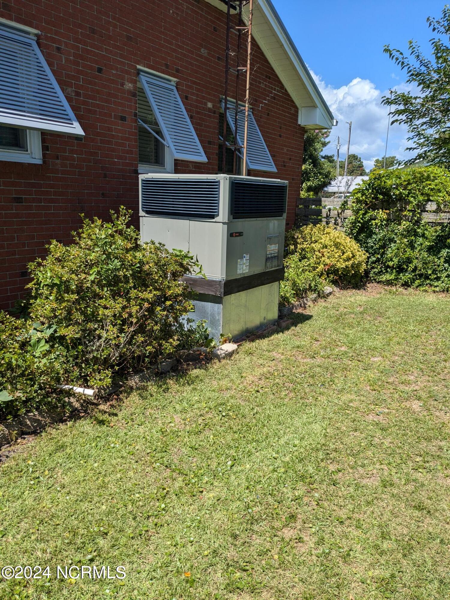 104 Sherrill Loop Road Sneads Ferry, NC 28460 - Photo 37 of 40 HVAC