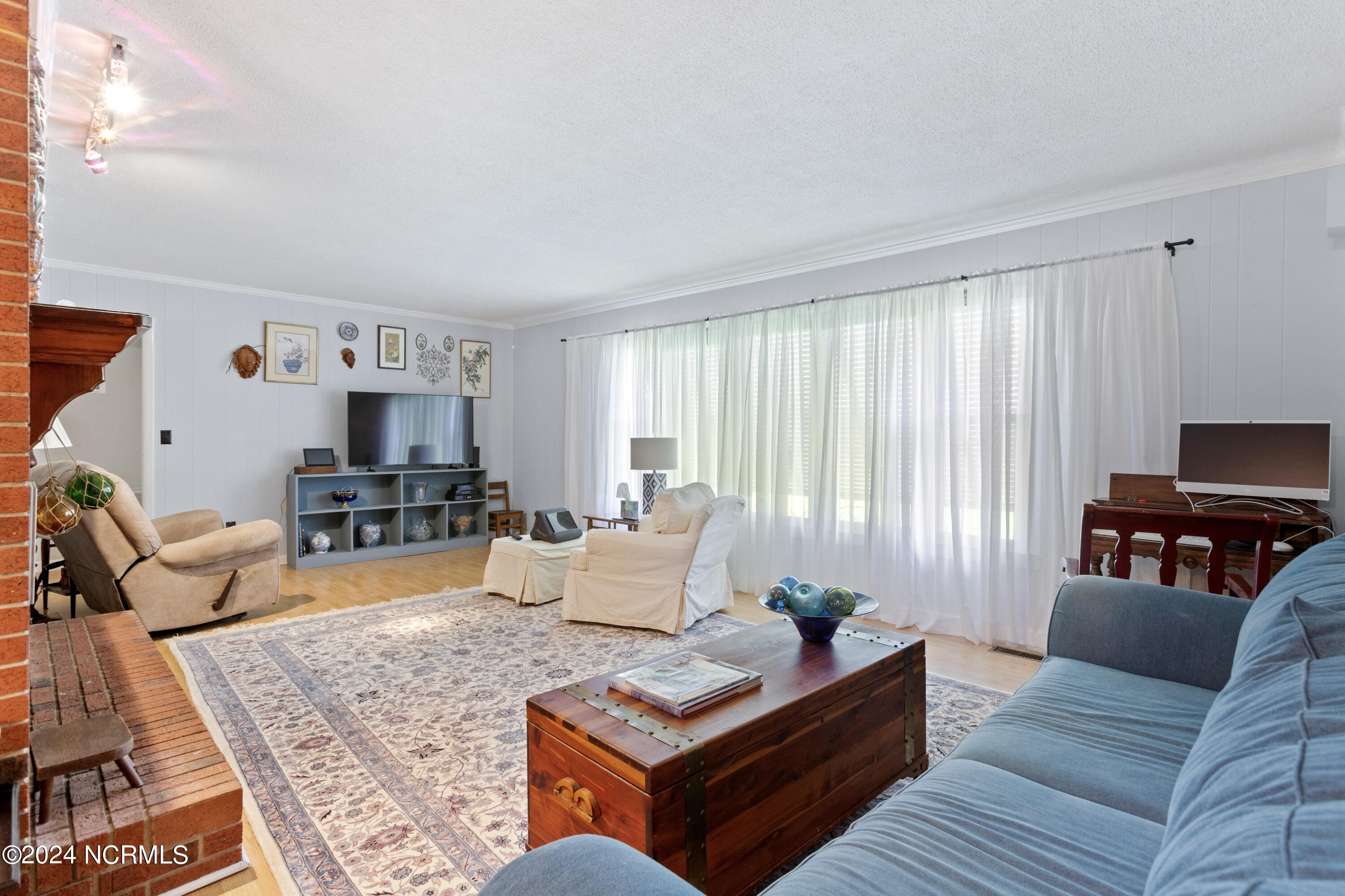 104 Sherrill Loop Road Sneads Ferry, NC 28460 - Photo 7 of 40 Living Area